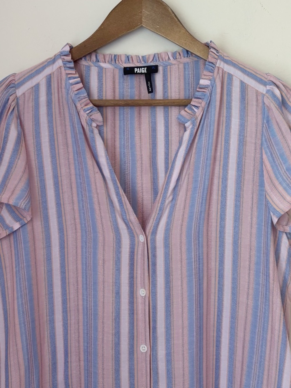 PAIGE Remy Striped Flutter Sleeve Button Front Top Medium - Picture 3 of 7